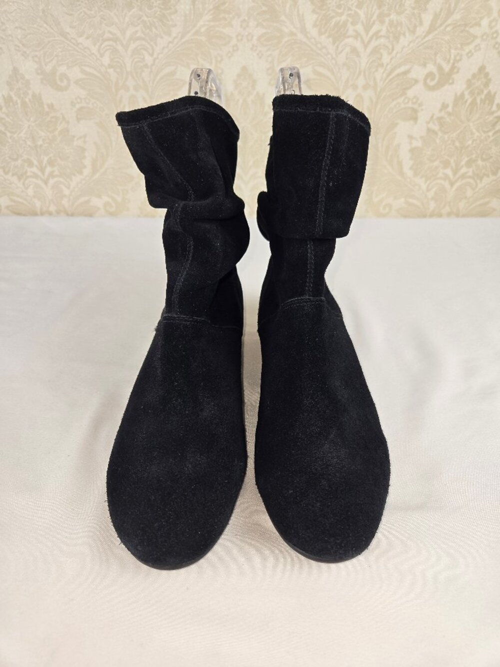 Style & Co Sz 6-1/2M Quirky Black Suede Slouchy Ankle Boots Flat Sole Almond Toe - Picture 5 of 12